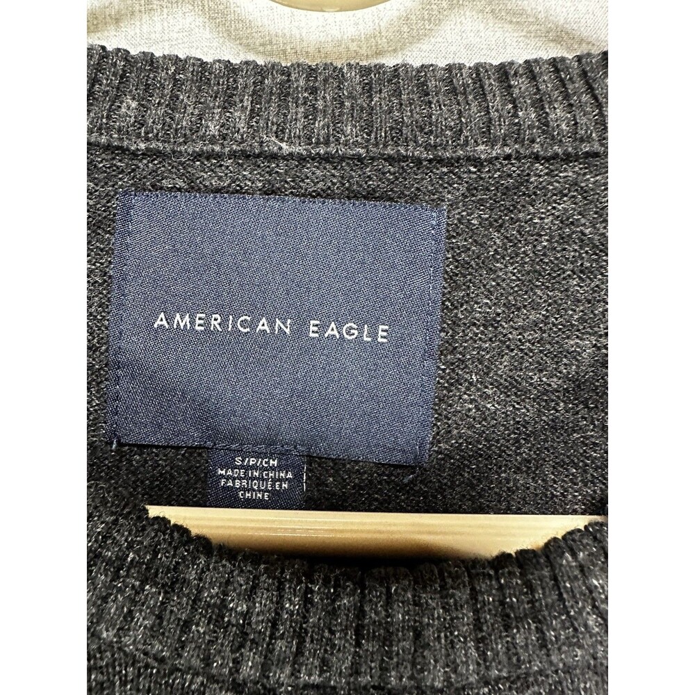 American Eagle Men's Heather Gray Cotton Long Sleeve Crewneck Sweater Size Small - Picture 2 of 6